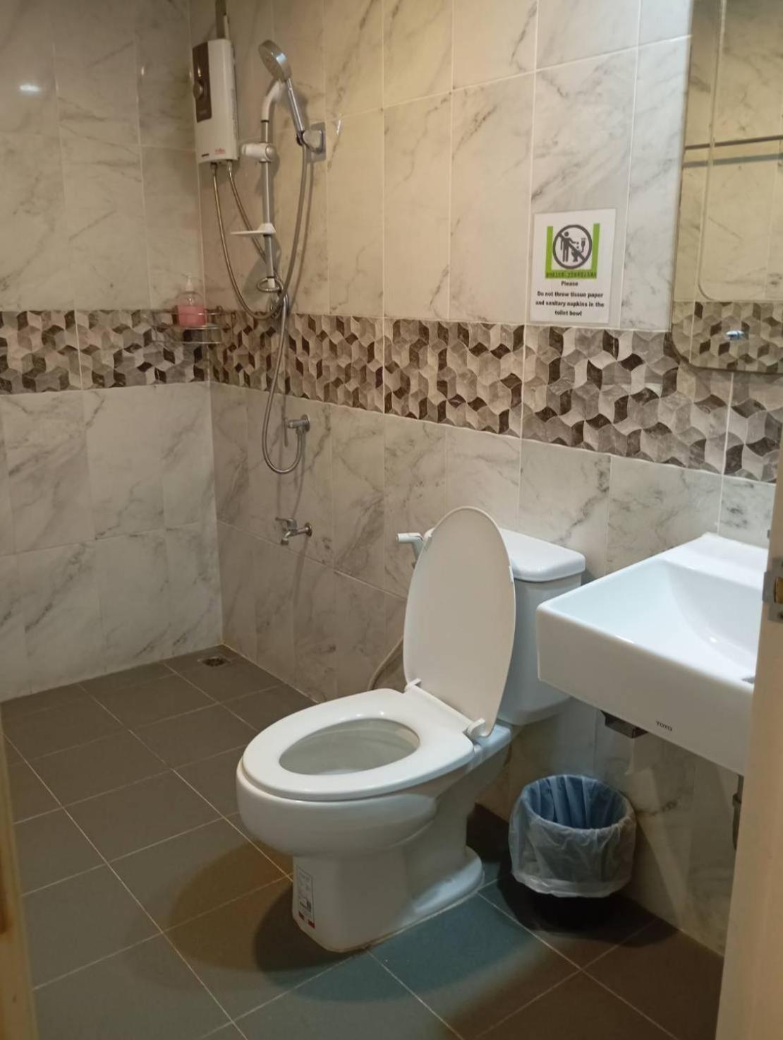 Ninaguesthouse Bangkok Zewnętrze zdjęcie