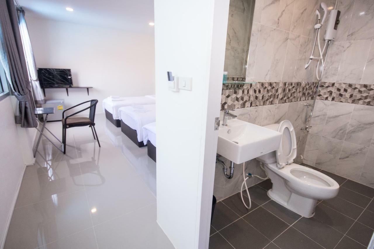 Ninaguesthouse Bangkok Zewnętrze zdjęcie